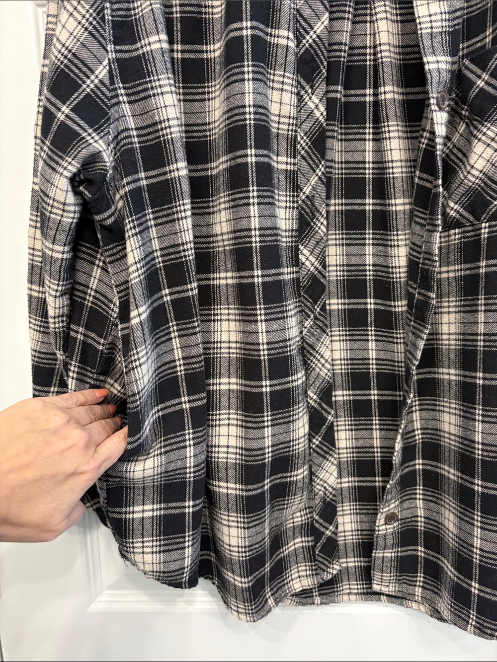 wild fable Black and cream Plaid Button-Down Shirt - Picture 4 of 5
